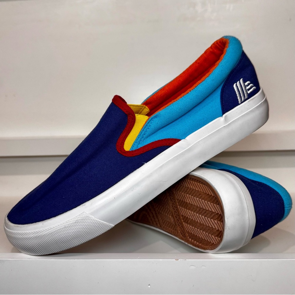 NWOT Aldi Gear Multicolor Canvas Slip On Sneaker Blue Red Yellow No Box Mens 10